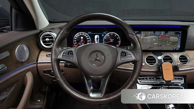 Mercedes-Benz E-Class W213 2018 Серый из Кореи, фото 4