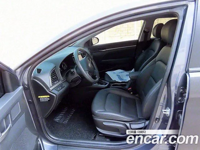 Hyundai Avante AD id 2528902 из Кореи 4