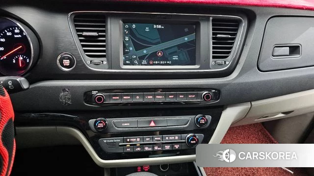 Kia The New Carnival 2019 Белый из Кореи, фото 4