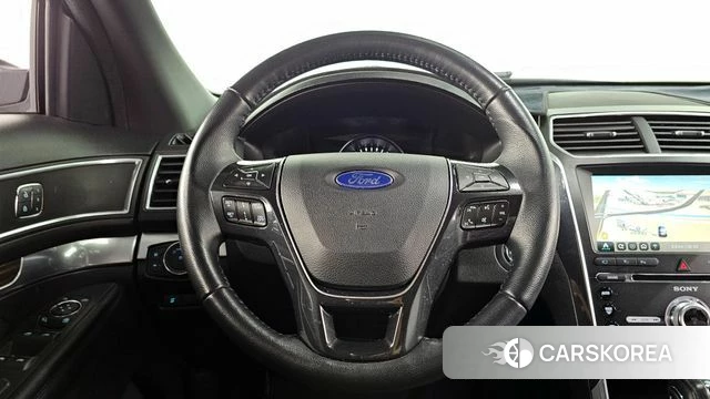 Ford Explorer 2018 Белый из Кореи, фото 4