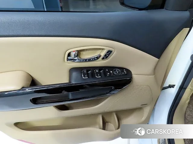 Kia The New Carnival 2019 Белый из Кореи, фото 4