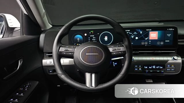 Hyundai Kona Hybrid (SX2) 2023 Белый из Кореи, фото 4