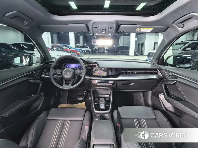 Audi A3 2022 Белый из Китая, фото 4