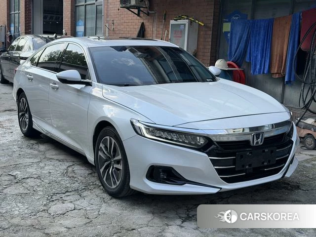 Honda Accord 2023 Белый из Китая, фото 4