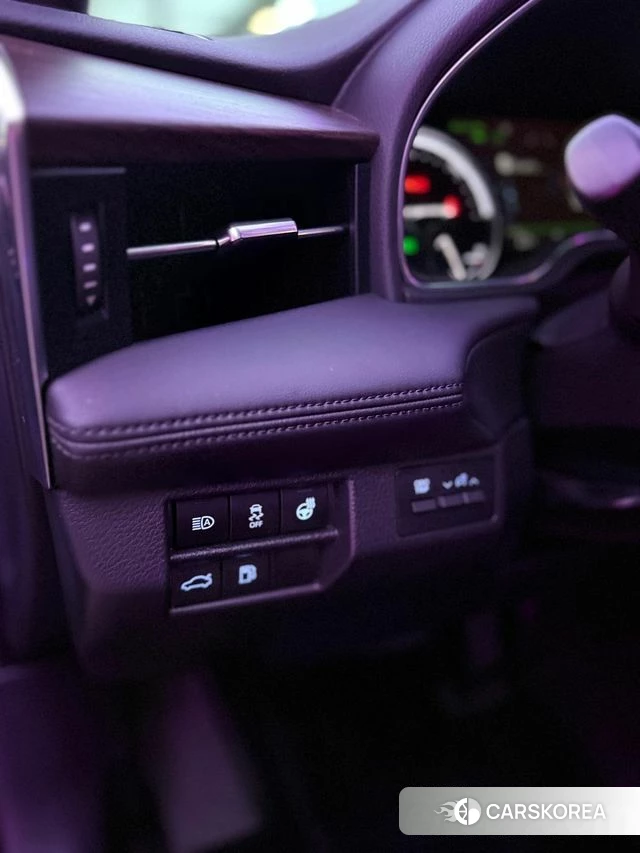 Toyota Avalon 5th Generation 2021 Небесно-голубой из Кореи, фото 4