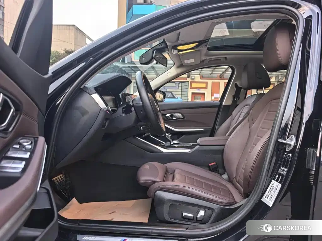 BMW 3 series 2020 Черный из Китая, фото 4