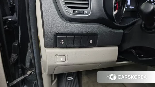 Kia The New Carnival 2018 Серый из Кореи, фото 4