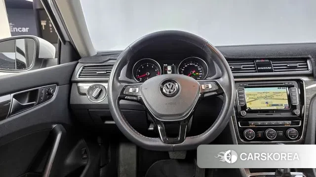 Volkswagen The New Passat 2018 Серебряный из Кореи, фото 4