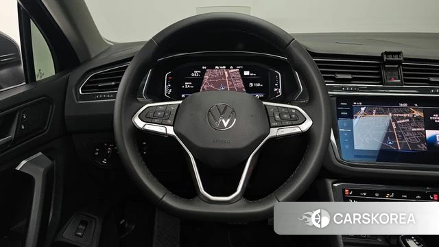 Volkswagen Tiguan second Generation 2021 Серый из Кореи, фото 4