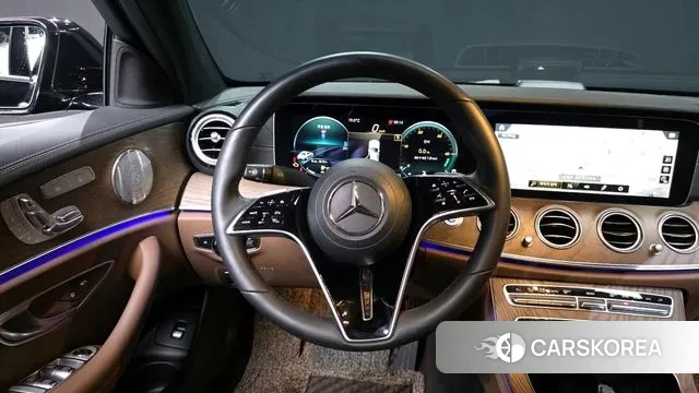 Mercedes-Benz E-Class W213 2022 Черный из Кореи, фото 4