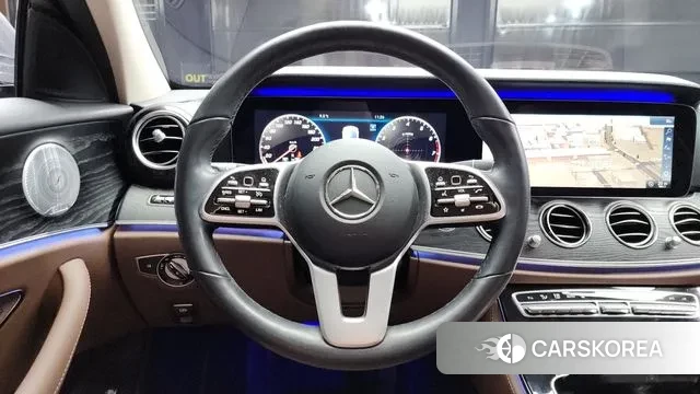 Mercedes-Benz E-Class W213 2019 Серый из Кореи, фото 4
