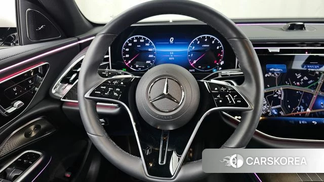 Mercedes-Benz E-Class W214 2024 Белый из Кореи, фото 4