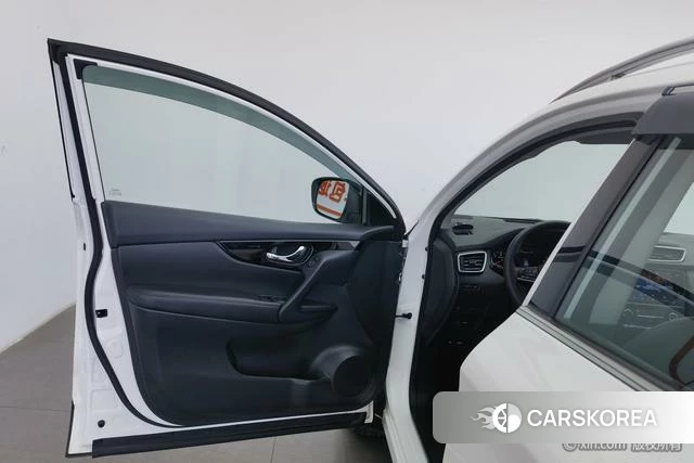 Nissan Qashqai 2021 Белый из Китая, фото 4
