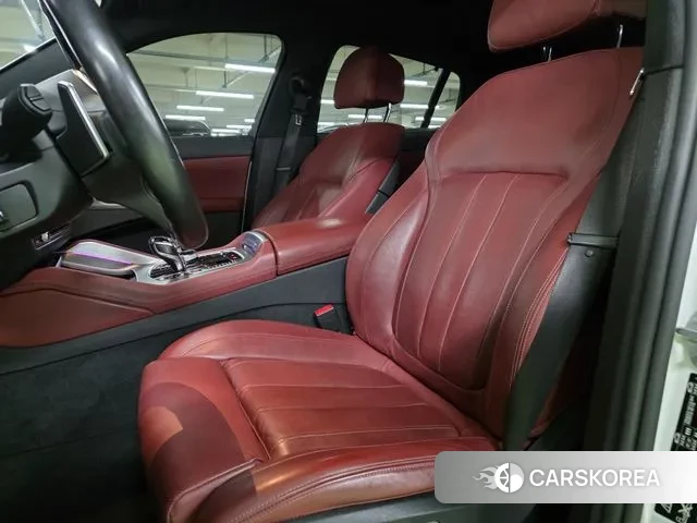 BMW X6 (G06) 2021 Белый из Кореи, фото 4