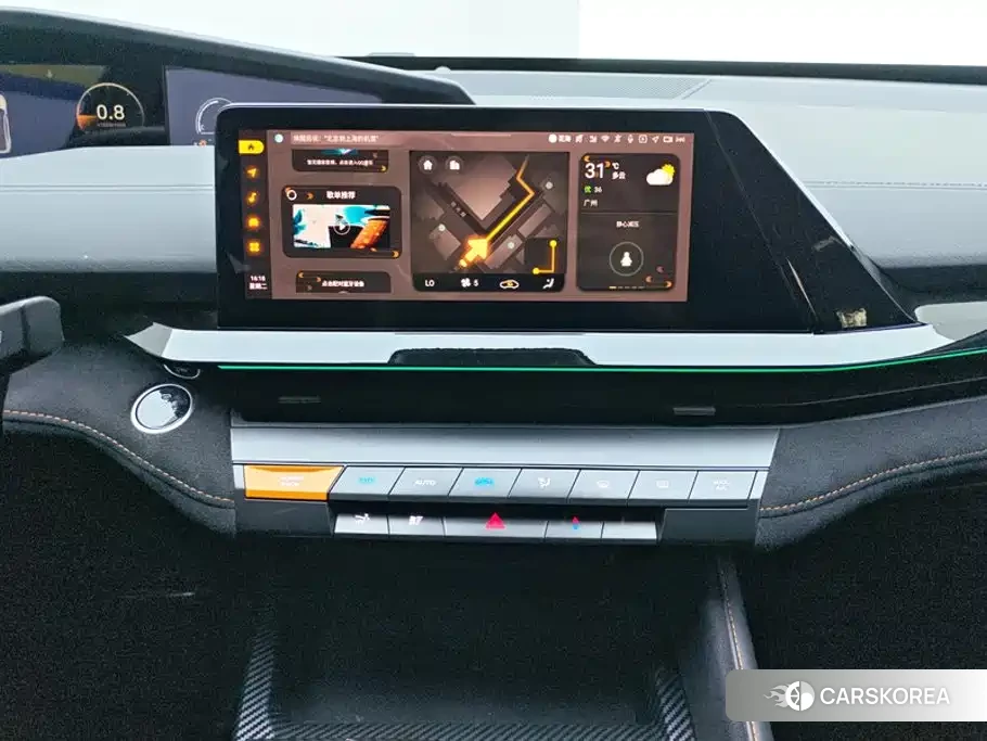 Chang'an Changan UNI-V 2023 Silver/gray из Китая, фото 4