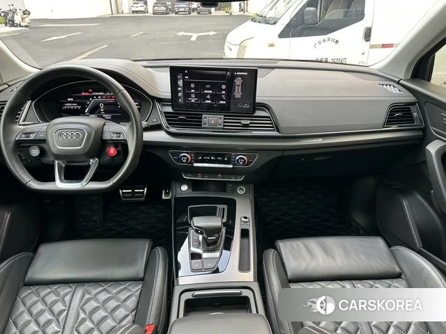 Audi Q5L Sportback 2022 Черный из Китая, фото 4