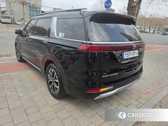 Kia Carnival 4th generation 2021 Черный из Кореи, фото 4