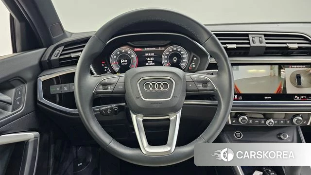 Audi Q3 (F3) 2025 Черный из Кореи, фото 4