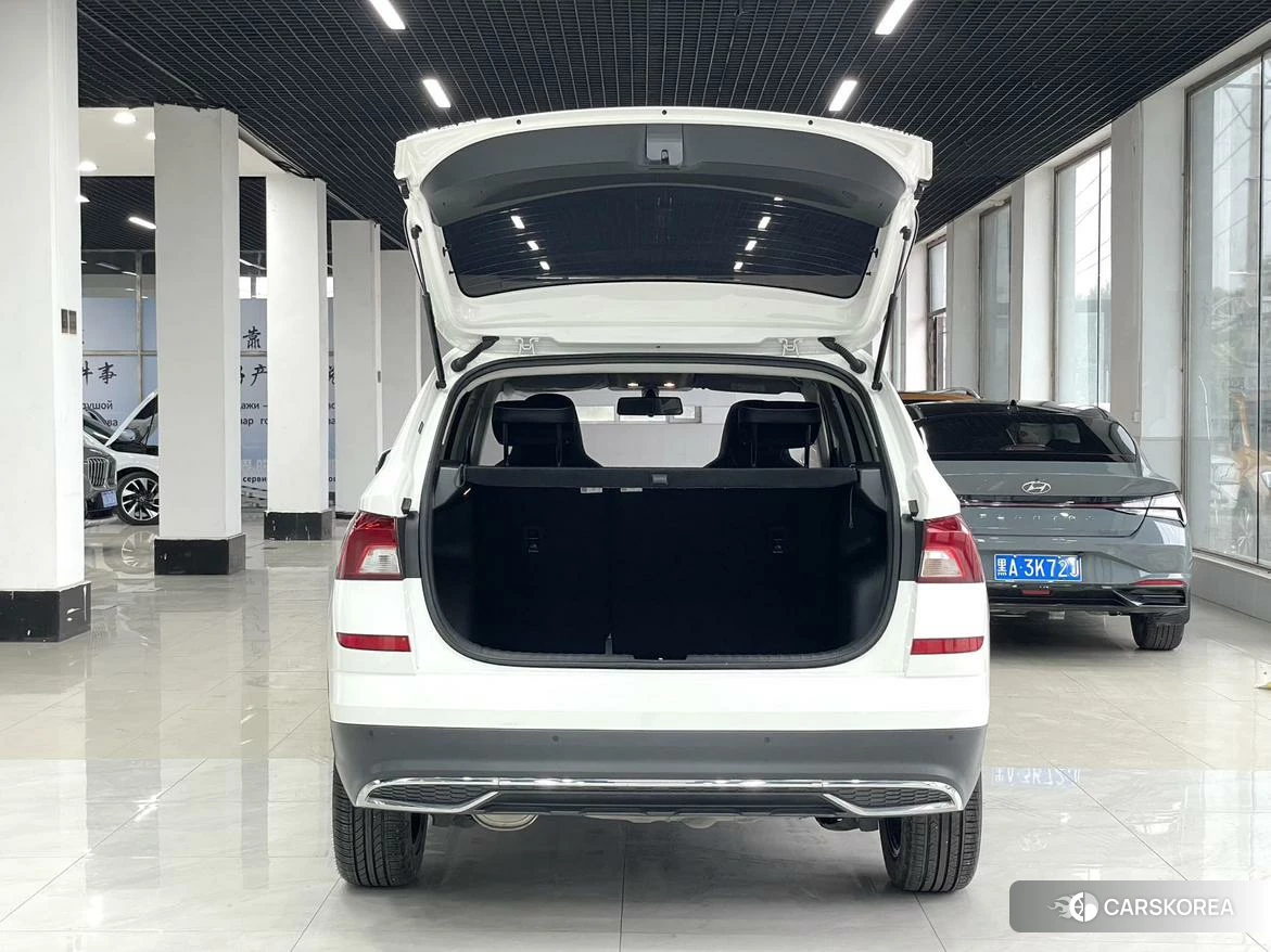 Skoda Komick 2022 Белый из Китая, фото 4