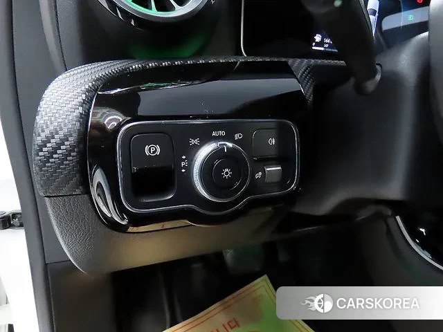 Mercedes-Benz A-Class W177 2020 Белый из Кореи, фото 4