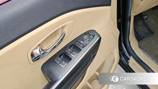 Kia The New Carnival 2018 Черный из Кореи, фото 4