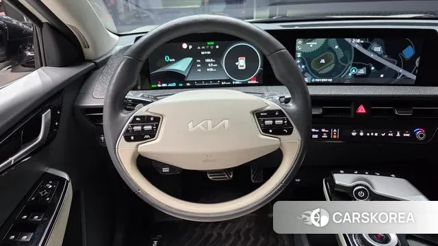 Kia EV6 2022 Серебристо-серый из Кореи, фото 4