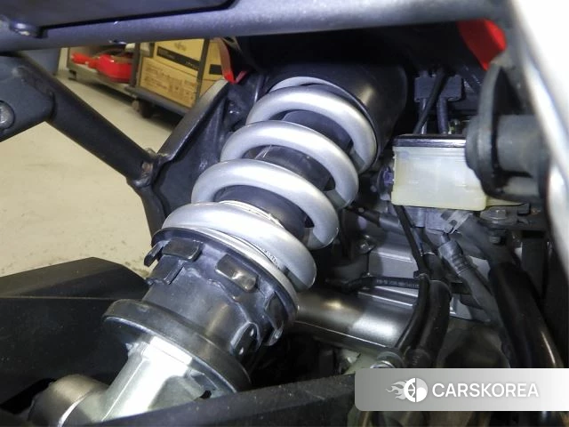 Проданный Honda CBR650F id 3994833 из Японии, фото 3