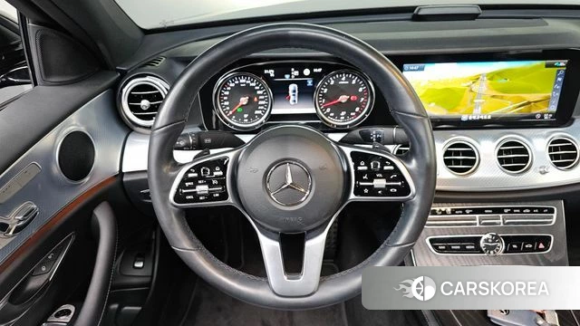 Mercedes-Benz E-Class W213 2019 Черный из Кореи, фото 4