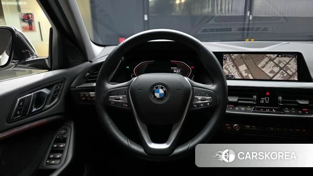 BMW 1 Series (F40) 2020 Белый из Кореи, фото 4