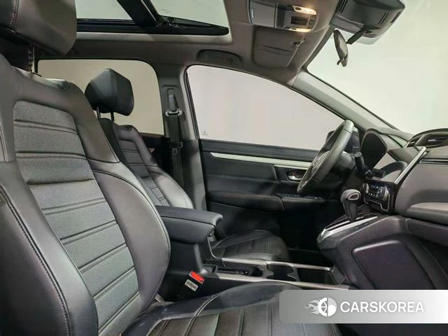 Honda CR-V 2021 Черный из Китая, фото 4