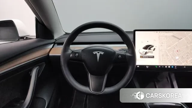 Tesla Model 3 2022 Белый из Кореи, фото 4