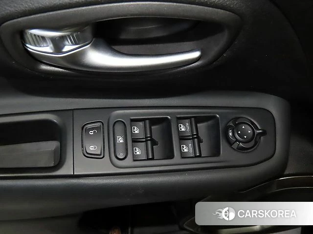 Jeep Renegade 2018 Белый из Кореи, фото 4