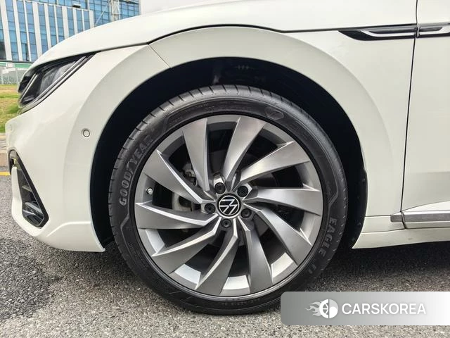 Volkswagen CC 2022 Белый из Китая, фото 4
