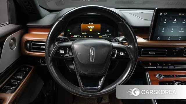Lincoln Aviator 2nd generation 2021 Черный из Кореи, фото 4