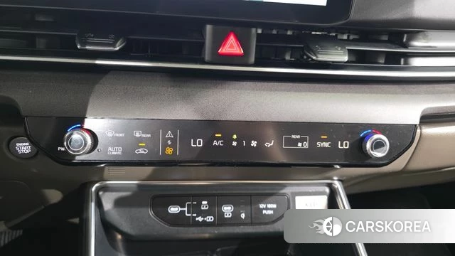 Kia The New Carnival 4th Generation 2025 Белый из Кореи, фото 4