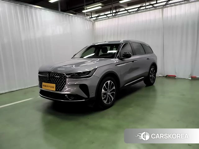 Lincoln Navigator 2023 Серебристо-серый из Китая, фото 4