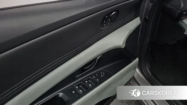 Hyundai The New Avante (CN7) 2023 Серый из Кореи, фото 4