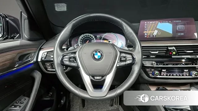 BMW 5 Series (G30) 2018 Черный из Кореи, фото 4