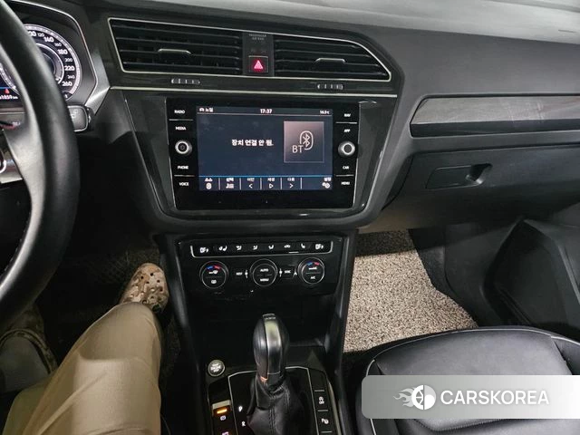 Volkswagen Tiguan second Generation 2018 Серый из Кореи, фото 4