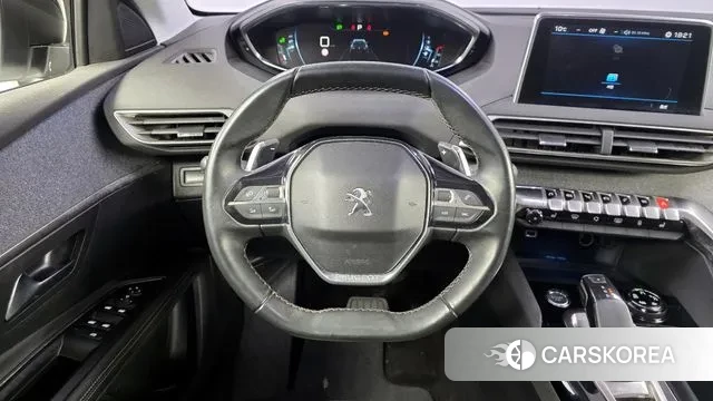 Peugeot 5008 second generation 2019 Белый из Кореи, фото 4