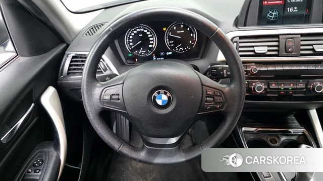 BMW 1 Series (F20) 2018 Белый из Кореи, фото 4