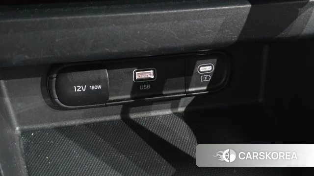 Kia The New Seltos 2024 Белый из Кореи, фото 4