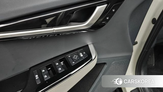 Kia EV6 2021 Жемчужный цвет из Кореи, фото 4