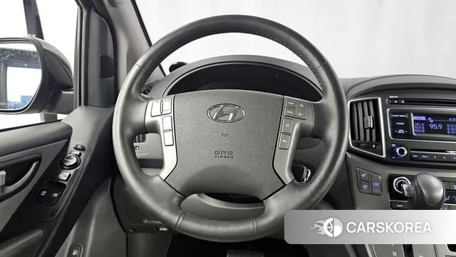 Hyundai The New Grand Starex 2018 Черный из Кореи, фото 4