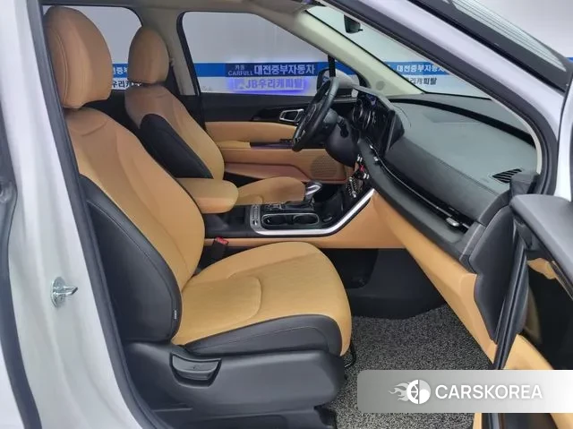 Kia Carnival 4th generation 2023 Белый из Кореи, фото 4