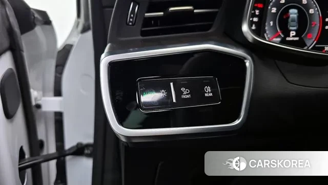 Audi A7 (4K) 2020 Белый из Кореи, фото 4