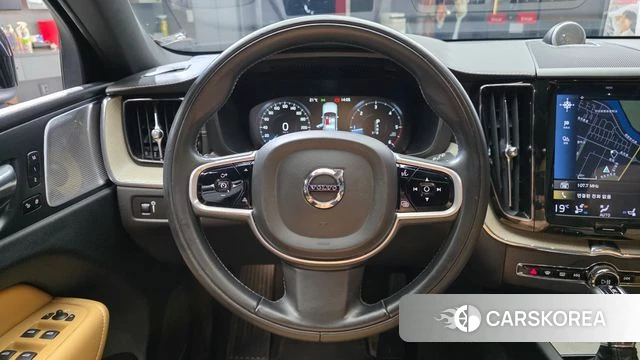 Volvo XC60 second Generation 2018 Черный из Кореи, фото 4