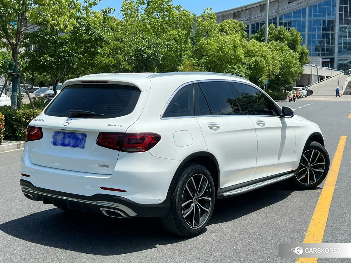 Mercedes-Benz GLC 2020 Белый из Китая, фото 4