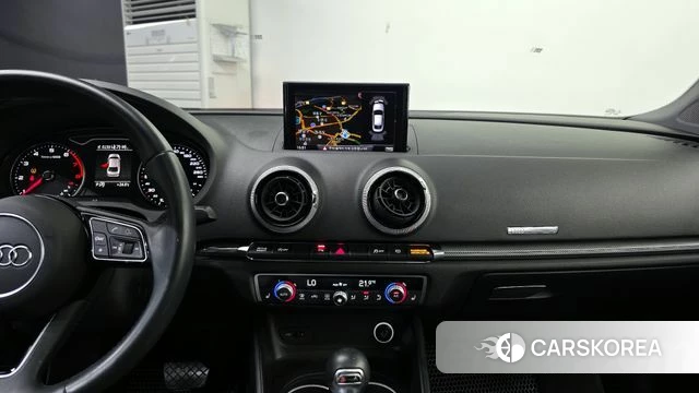 Audi New A3 2018 Серый из Кореи, фото 4