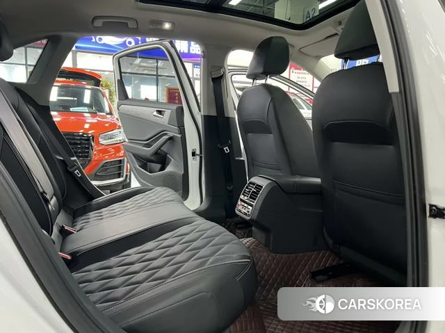 Volkswagen Sagitar 2024 Белый из Китая, фото 4